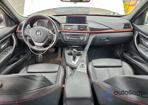2013 BMW 328 Xi Sulev z USA, uszkodzony, nr VIN WBA3B5G50DNS04261